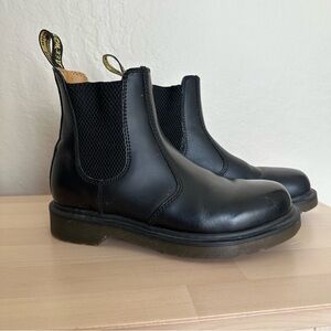 Kids/Women EU 36 Dr. Martens Black Chelsea Boots